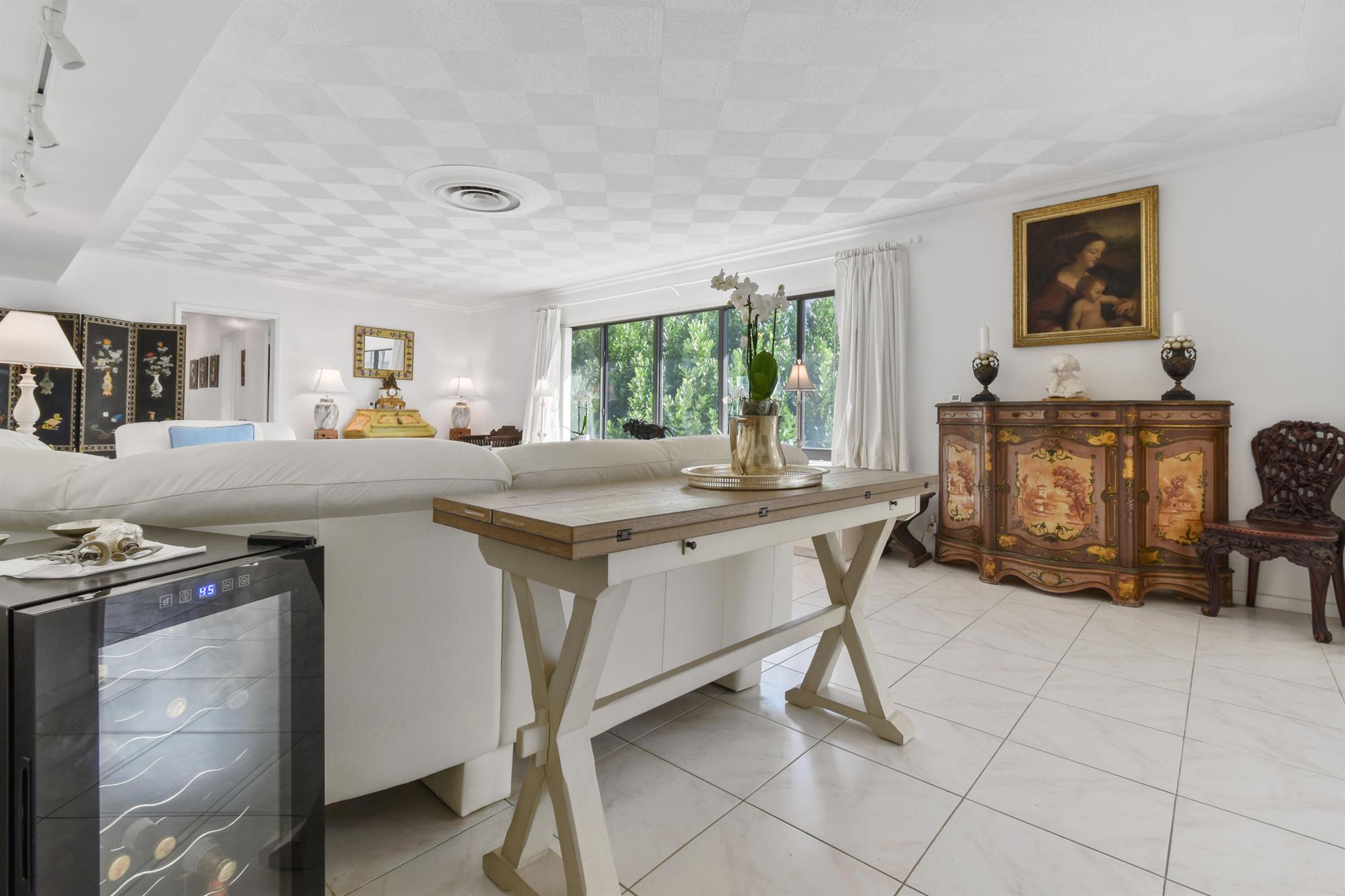 PERUVIAN COND - Residential