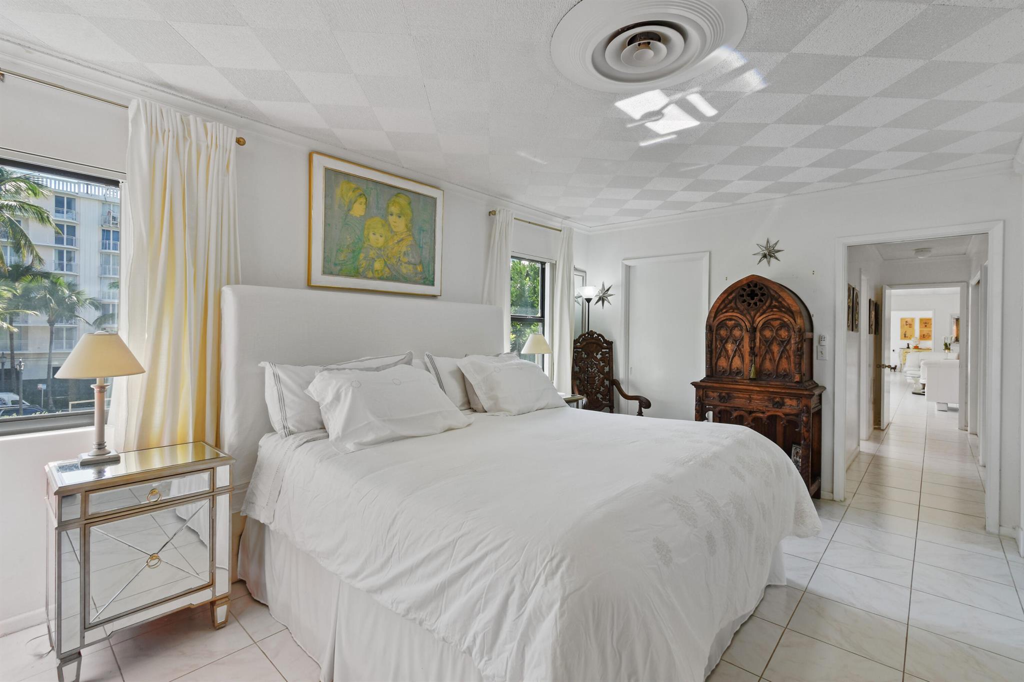 PERUVIAN COND - Residential