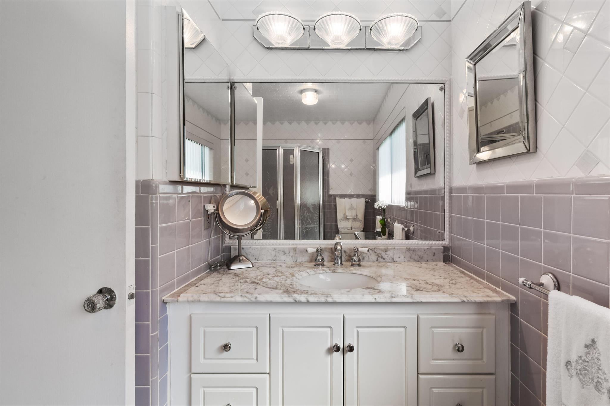 PERUVIAN COND - Residential