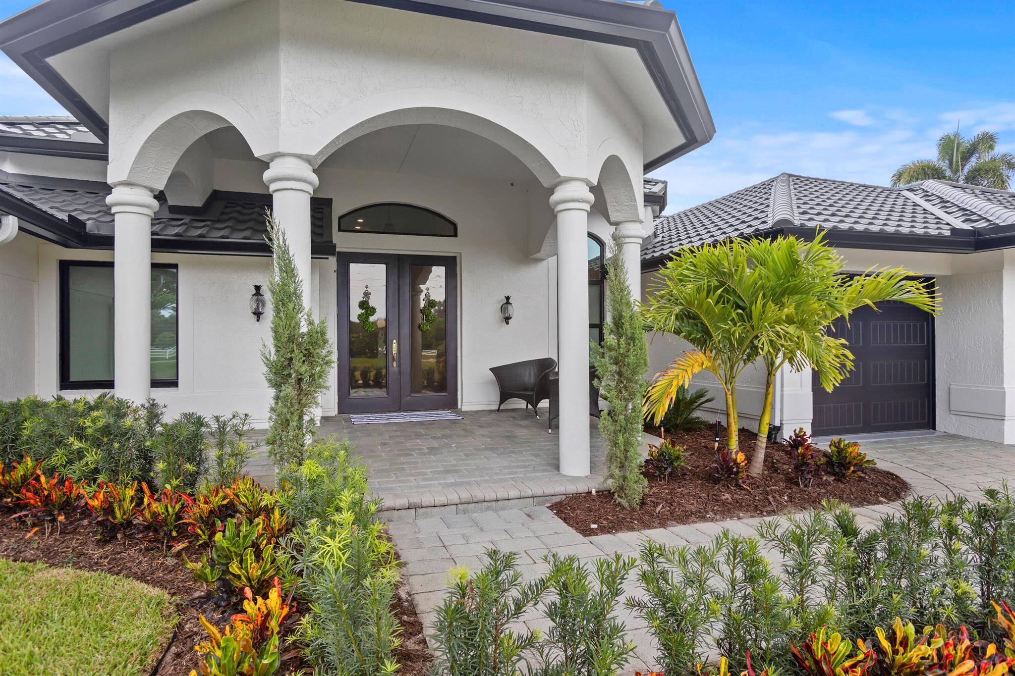 1340 SW Squire Johns Lane