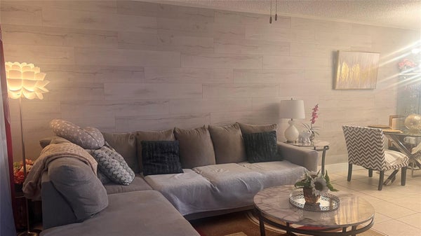 10545 NW 10TH ST APT 203, PEMBROKE PINES, FL 33026 - Image 8dc7e9e525a7a5fbf94d83d272fdd9c2/2634054011