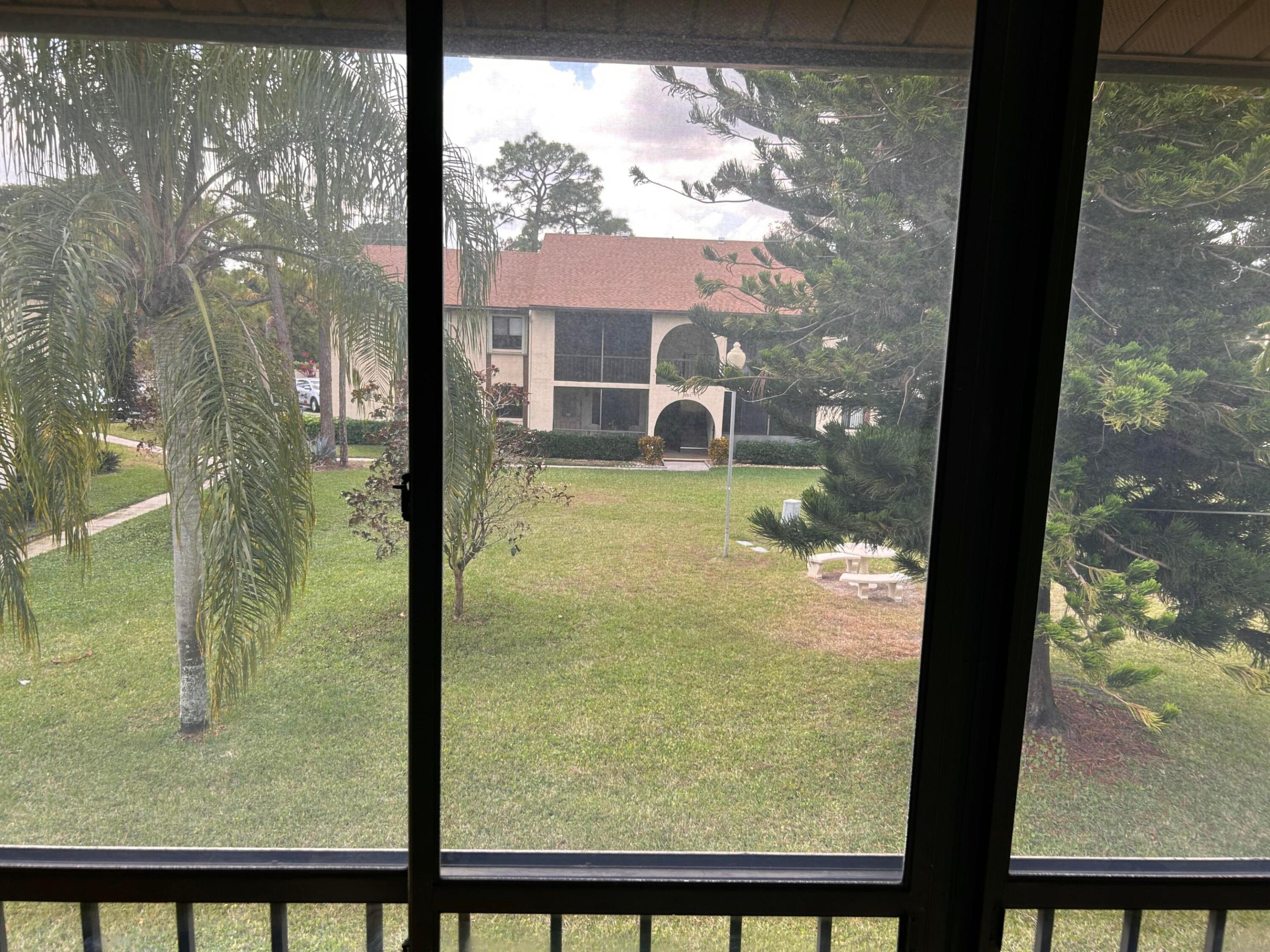 PINE RIDGE SOUTH III CONDO - Residential