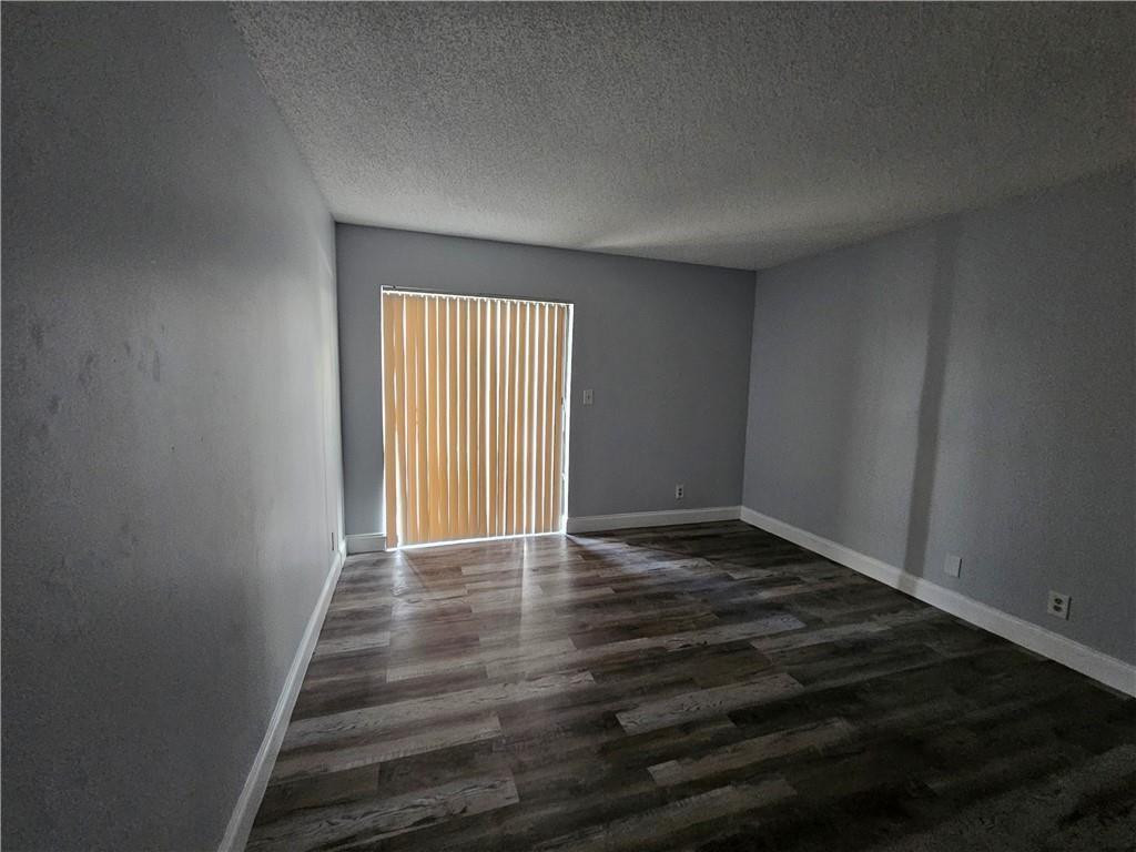 WELLEBY SHORES CONDOMINIUM 6 - Residential Lease