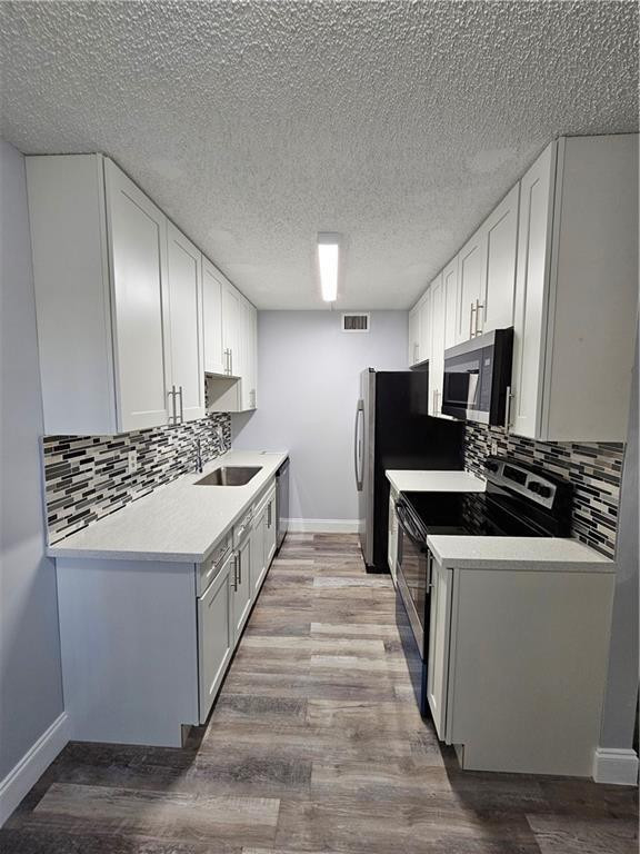 WELLEBY SHORES CONDOMINIUM 6 - Residential Lease