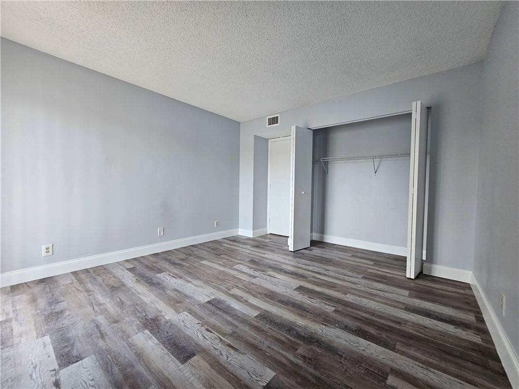 WELLEBY SHORES CONDOMINIUM 6 - Residential Lease