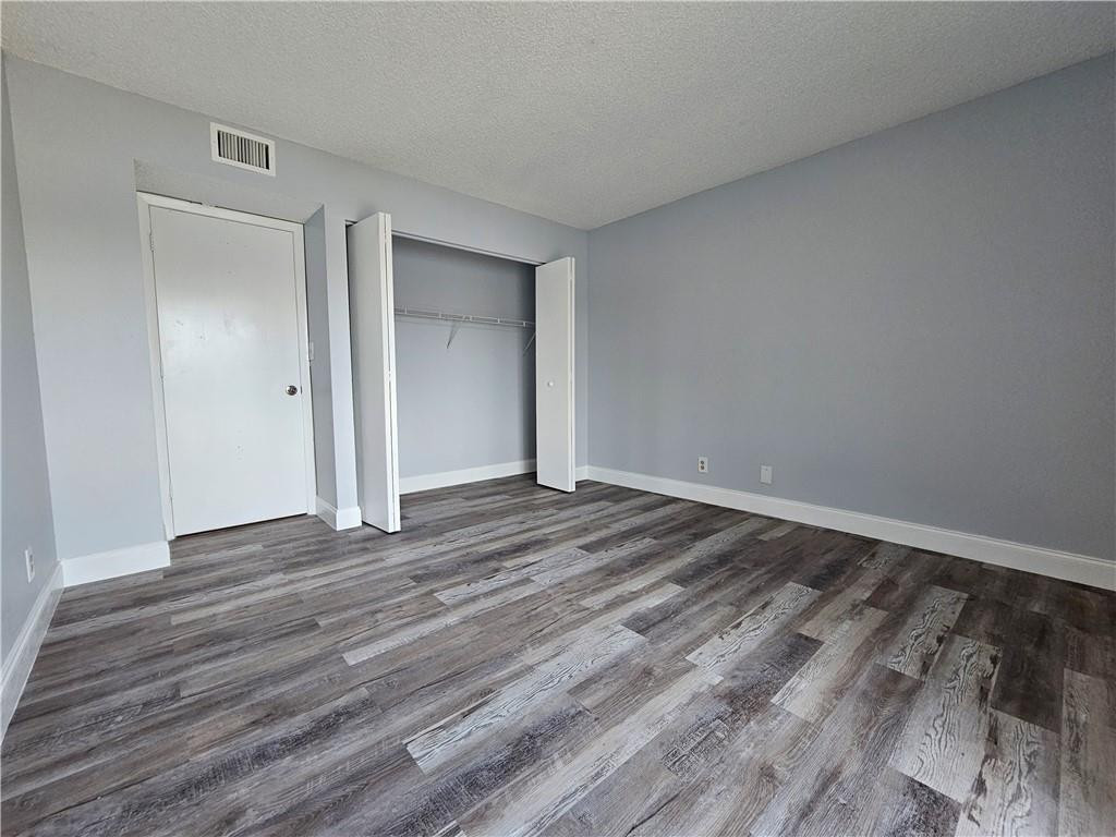 WELLEBY SHORES CONDOMINIUM 6 - Residential Lease