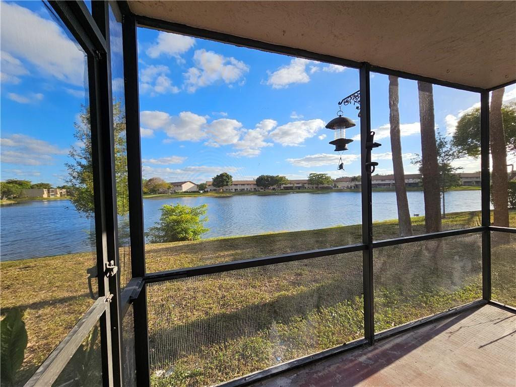 WELLEBY SHORES CONDOMINIUM 6 - Residential Lease