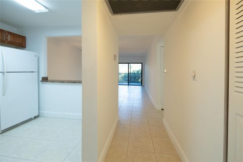 9233 SW 8 STREET 222 Boca Raton FL 33428