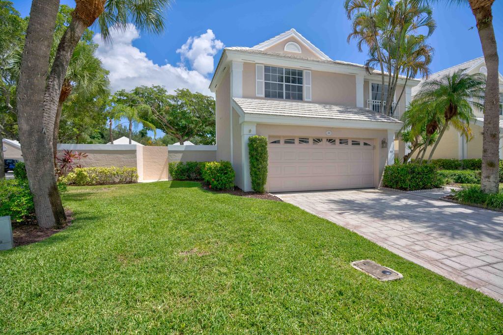 Photo of 33 Selby Lane, Palm Beach Gardens, FL 33418 (MLS # R10829892)