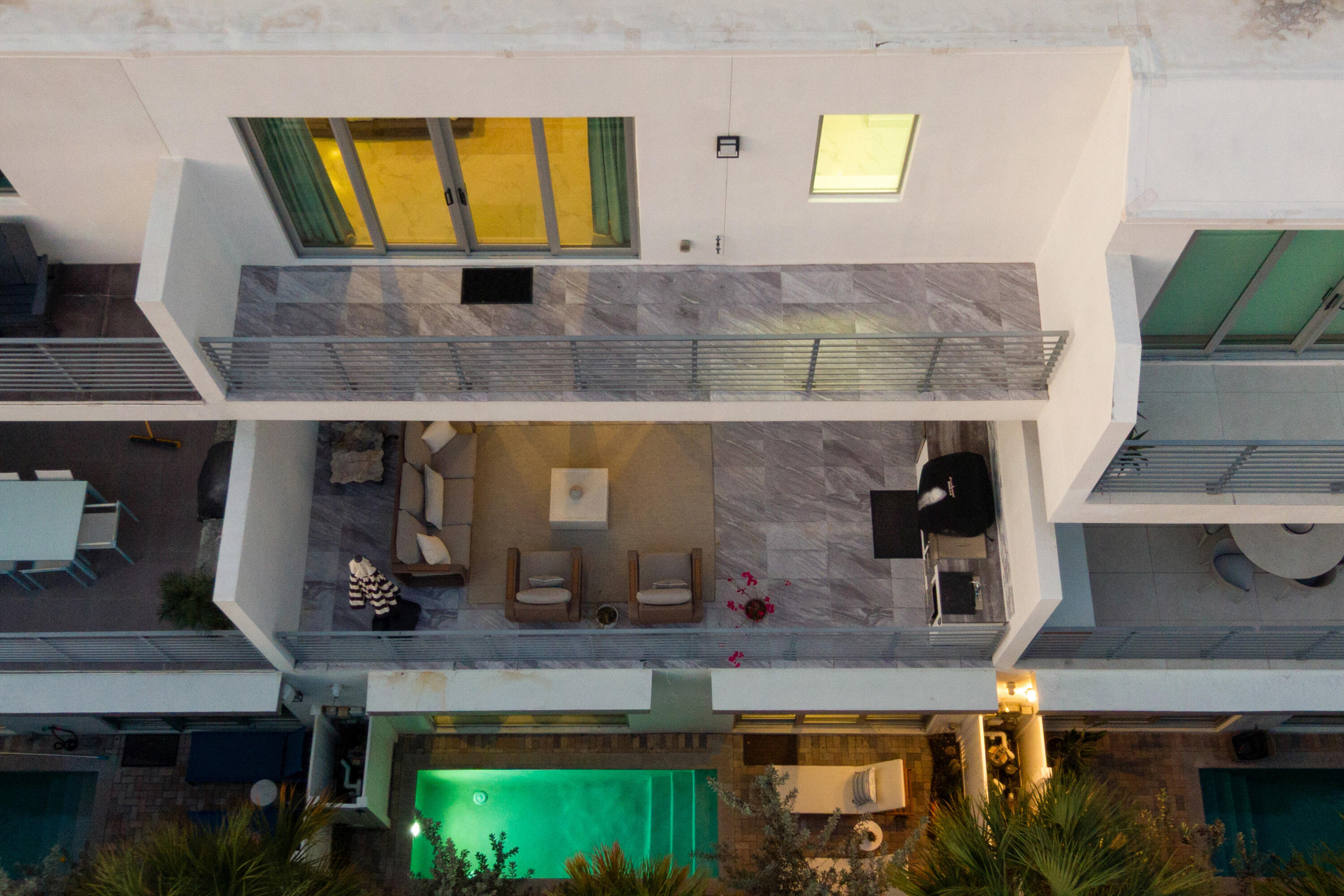 BEVERLY HEIGHTS - Residential