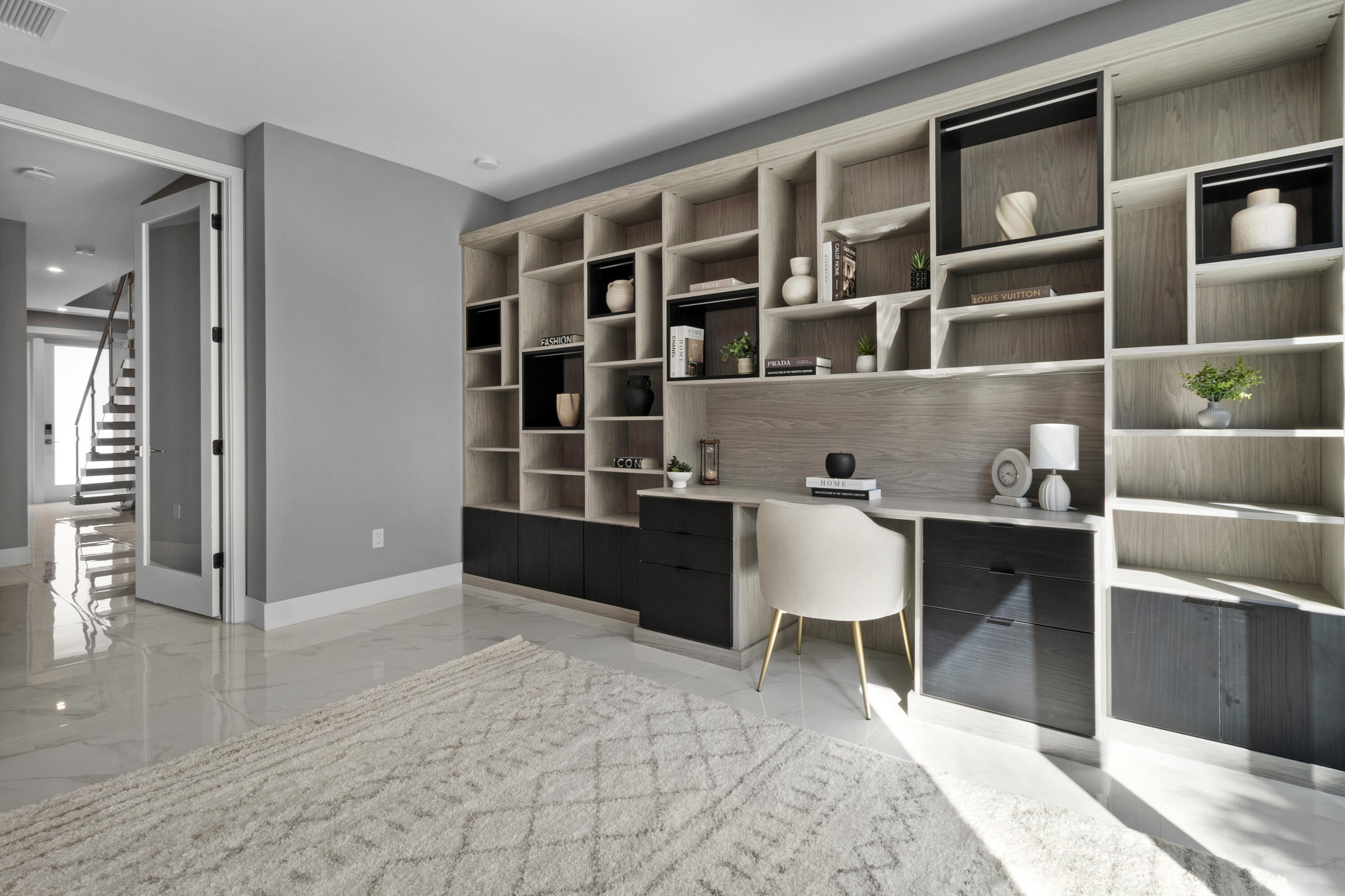 BEVERLY HEIGHTS - Residential