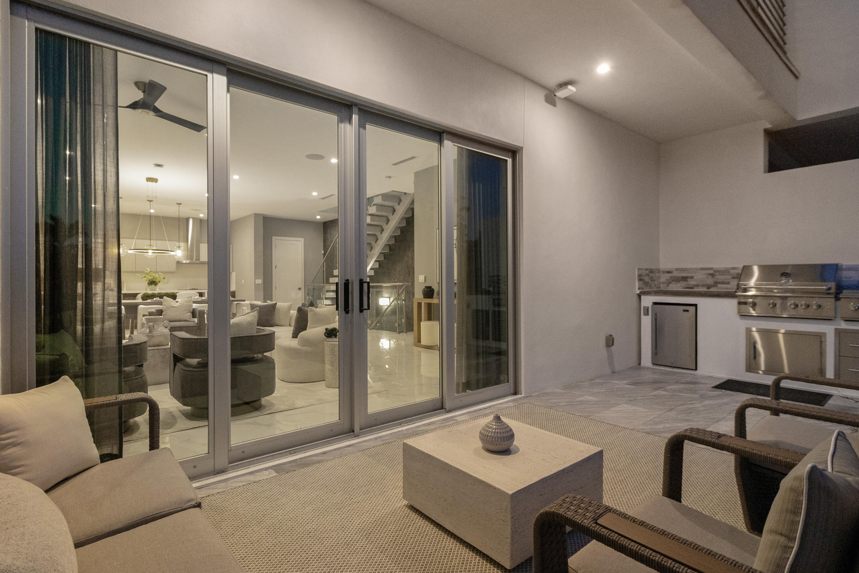 BEVERLY HEIGHTS - Residential