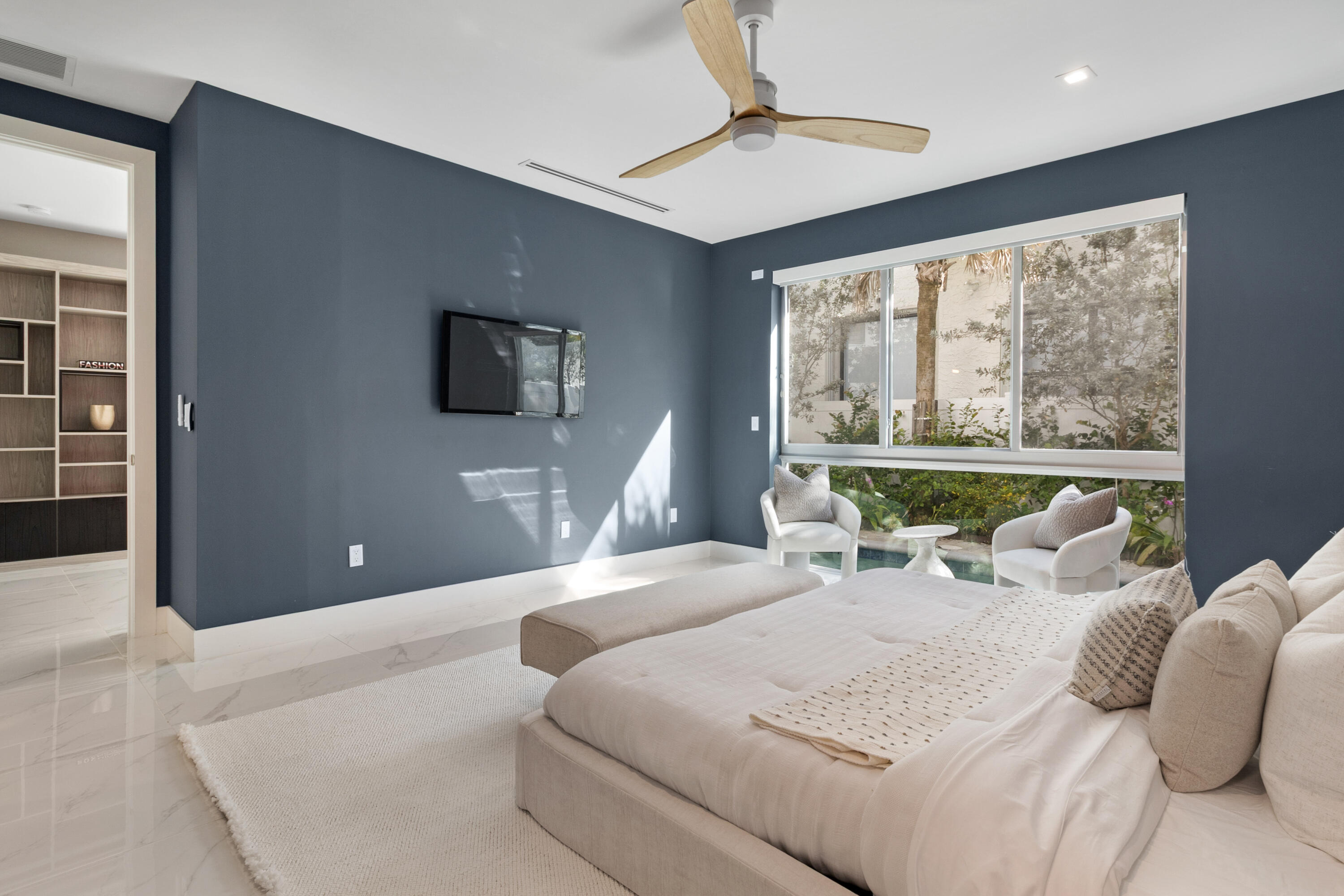 BEVERLY HEIGHTS - Residential