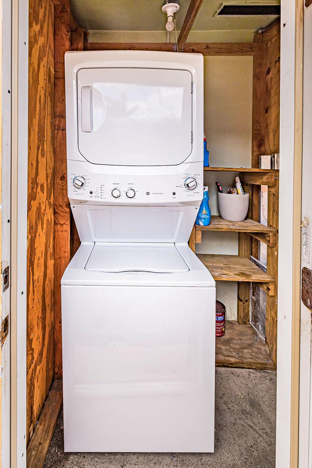 DELL PARK - Residential Lease