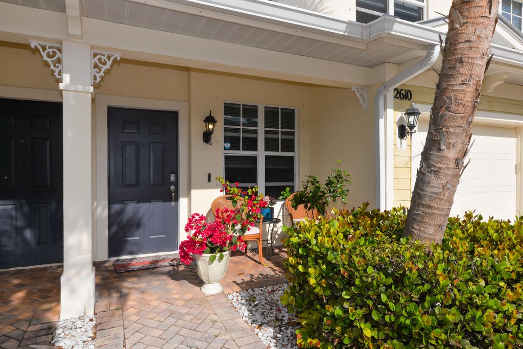 Photo of 2610 Creekside Drive, Fort Pierce, FL 34981 (MLS # R10769731)