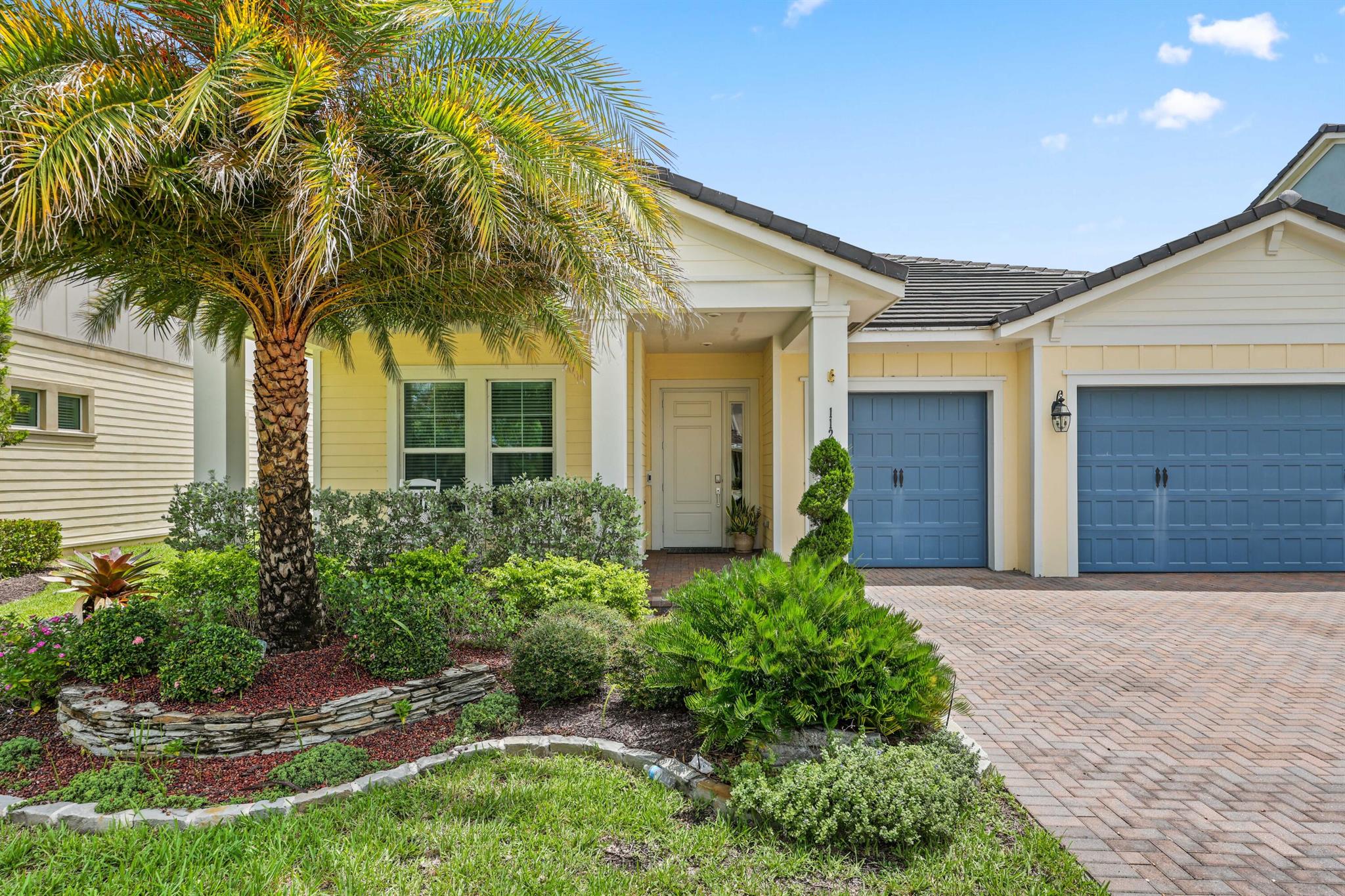 1128 Wandering Willow Way