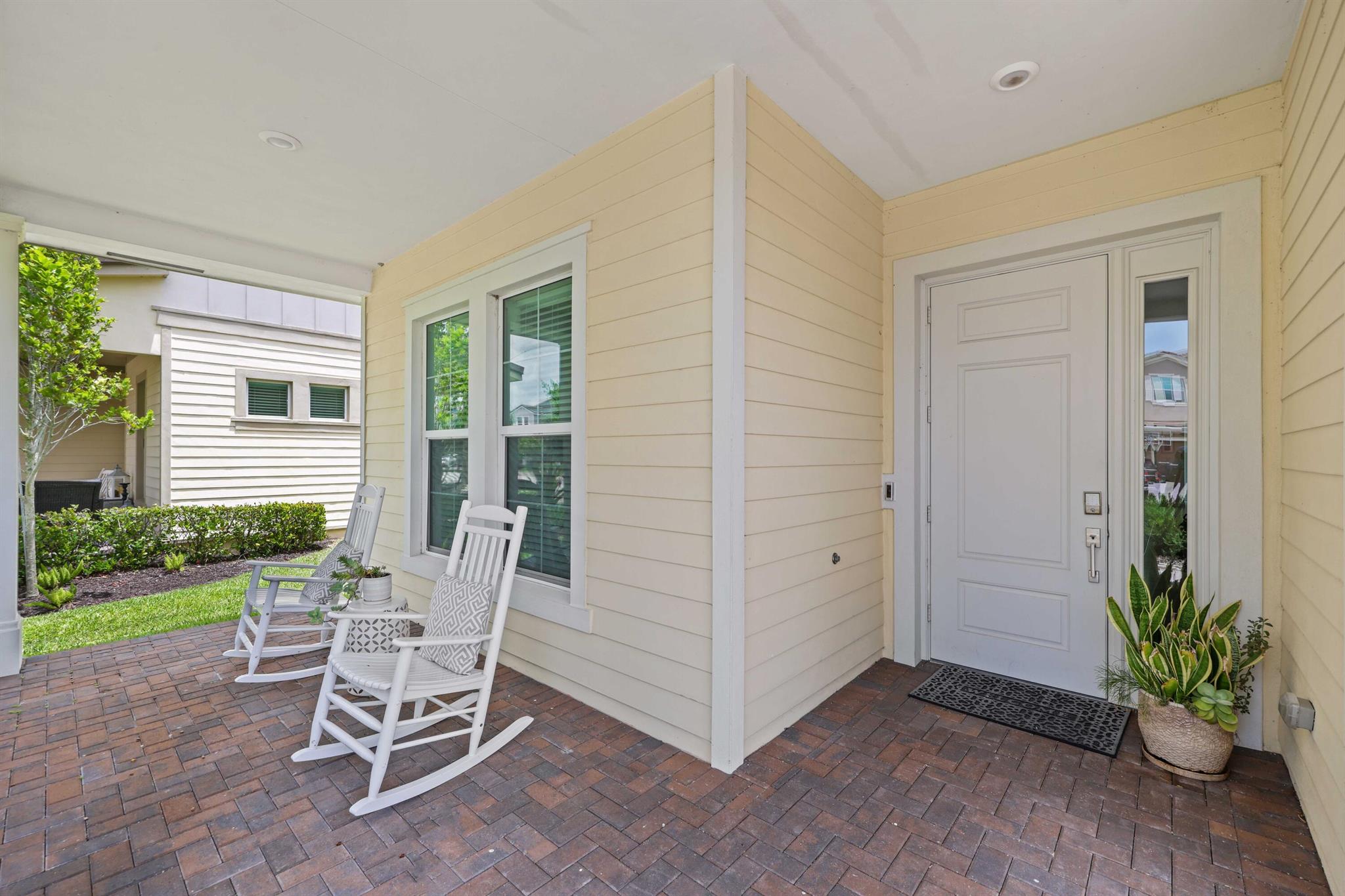 1128 Wandering Willow Way