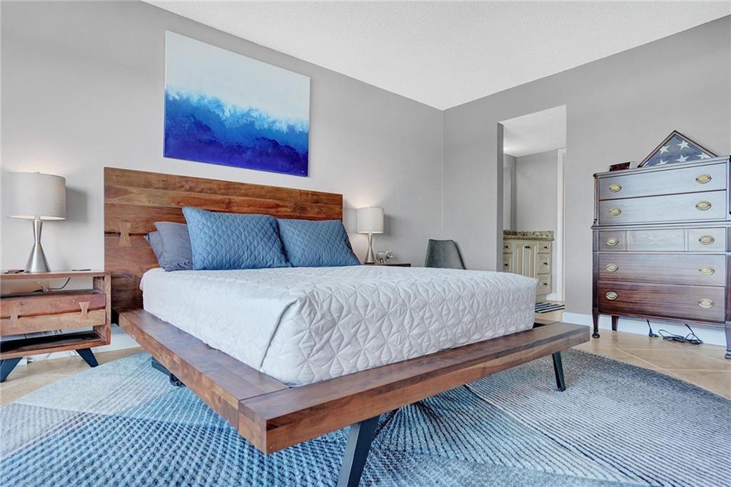 WATERFORD POINT CONDO - Residential