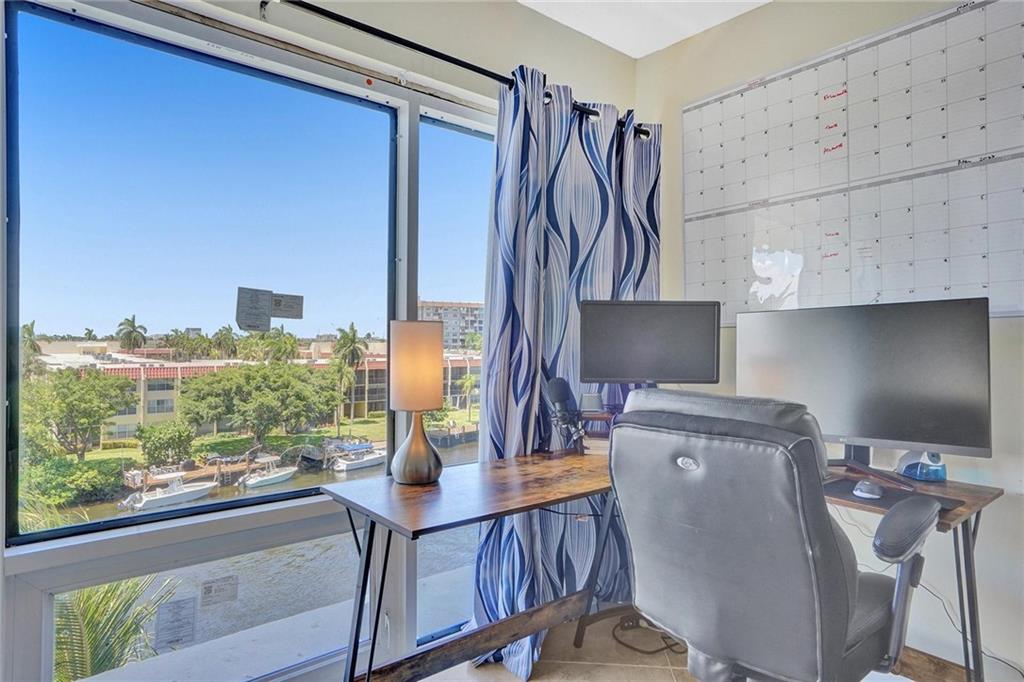 WATERFORD POINT CONDO - Residential