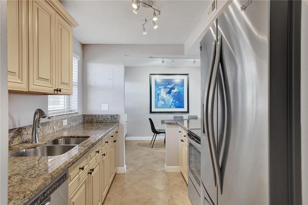 WATERFORD POINT CONDO - Residential