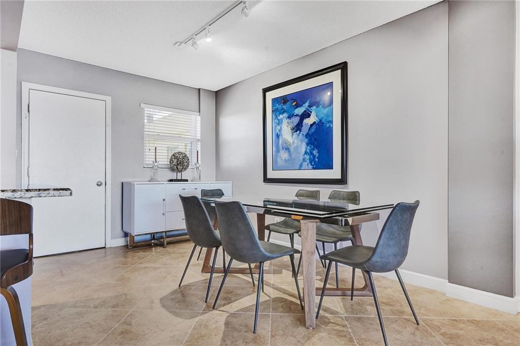 WATERFORD POINT CONDO - Residential