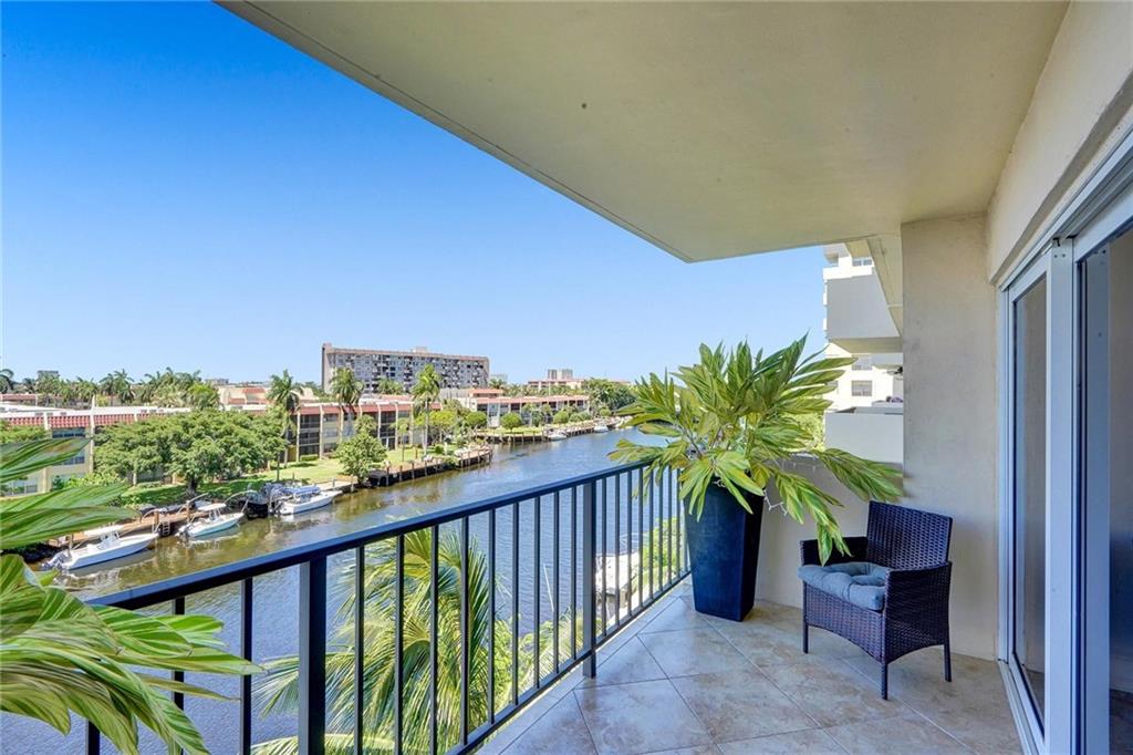 WATERFORD POINT CONDO - Residential