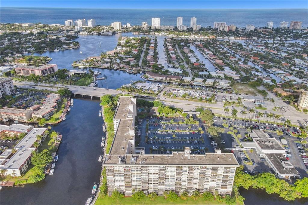 WATERFORD POINT CONDO - Residential