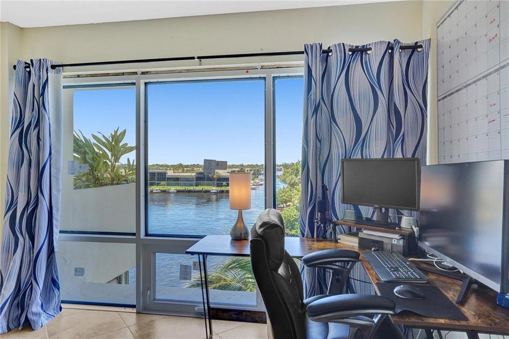 WATERFORD POINT CONDO - Residential