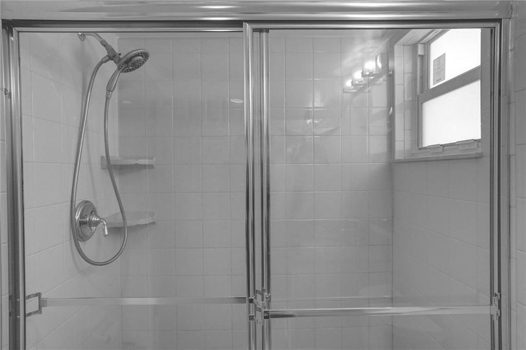 WATERFORD POINT CONDO - Residential