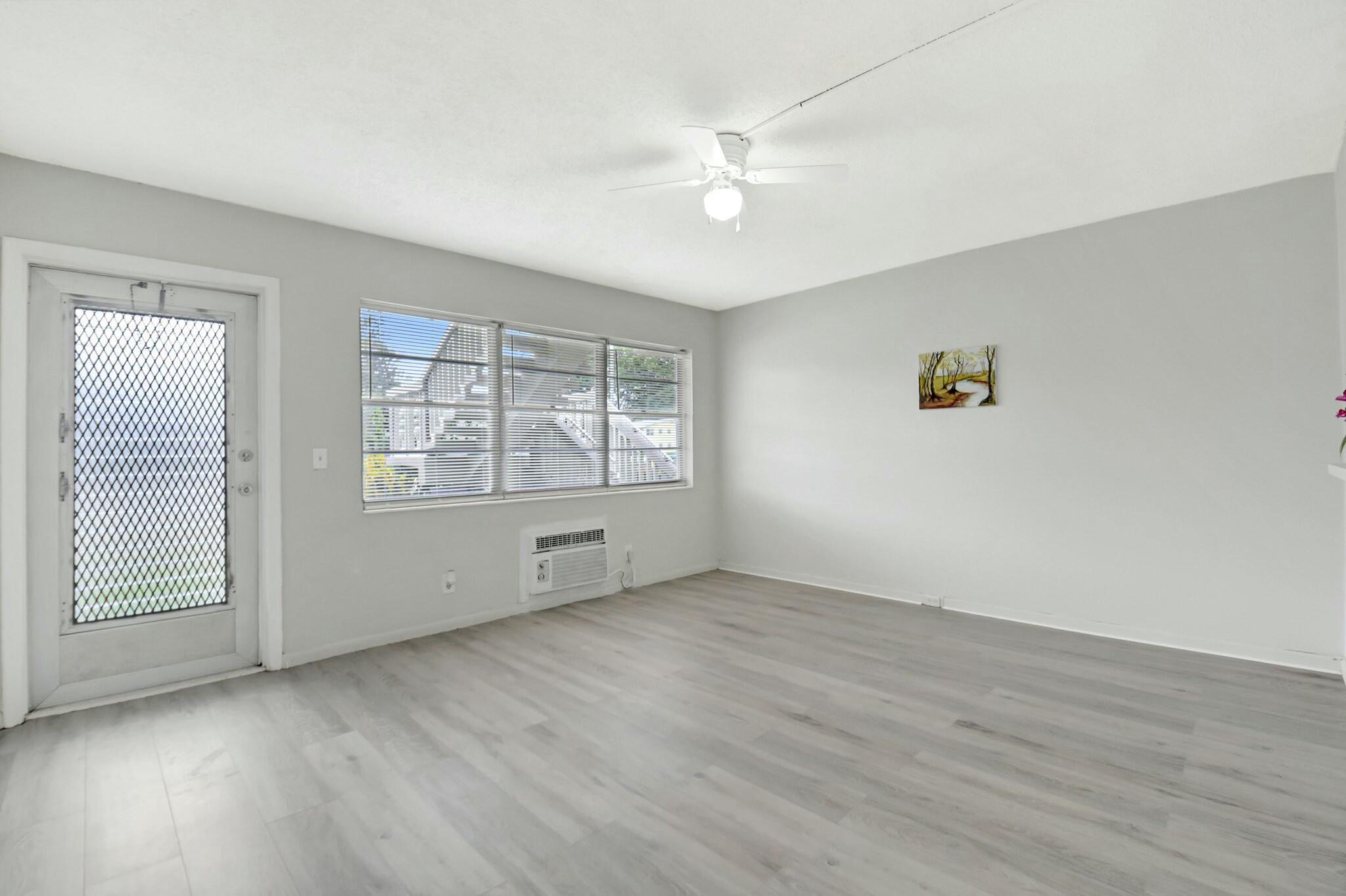 View photos, virtual tours, details... 143 Sussex H