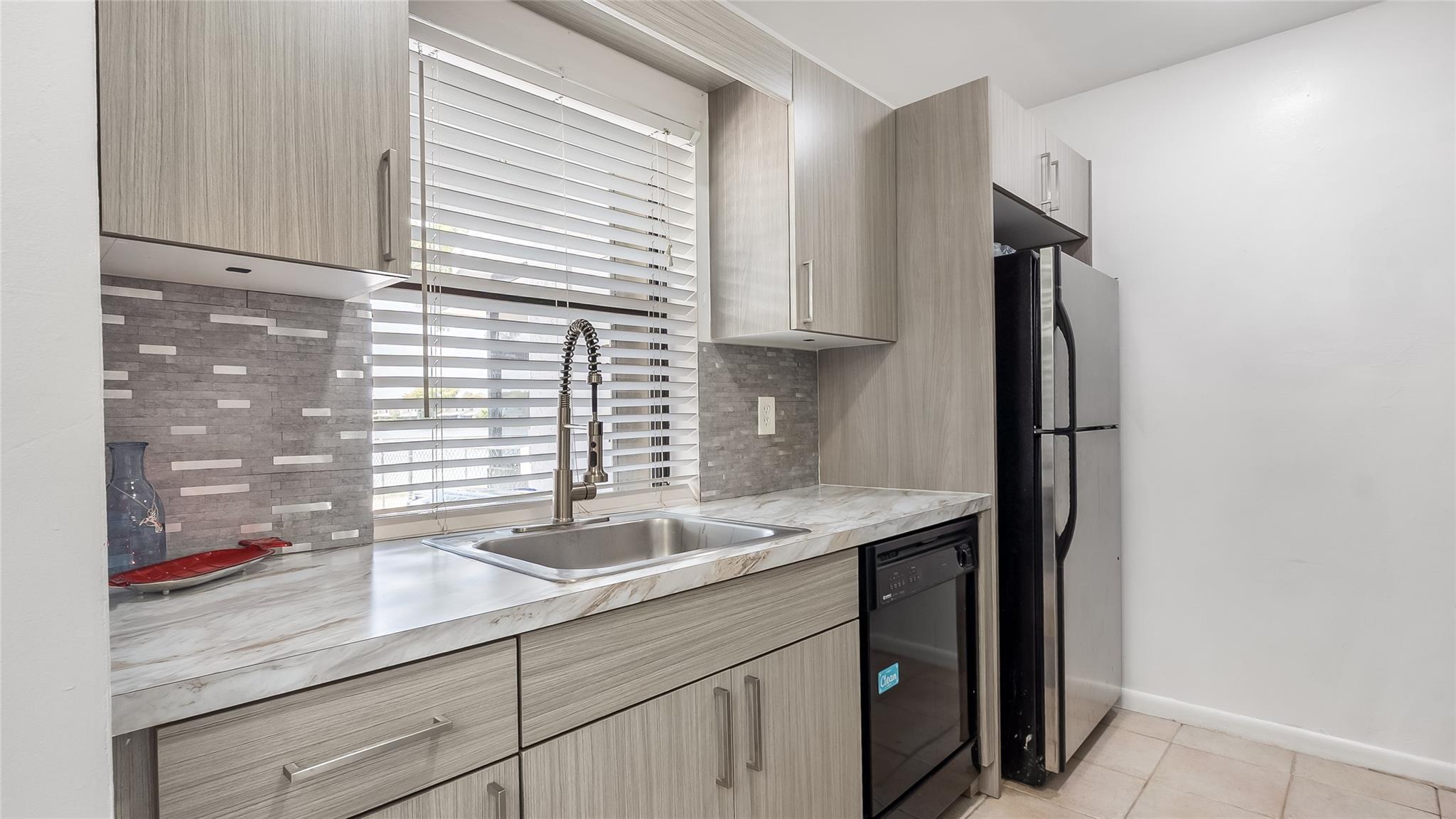328 NW 103rd Ter 328