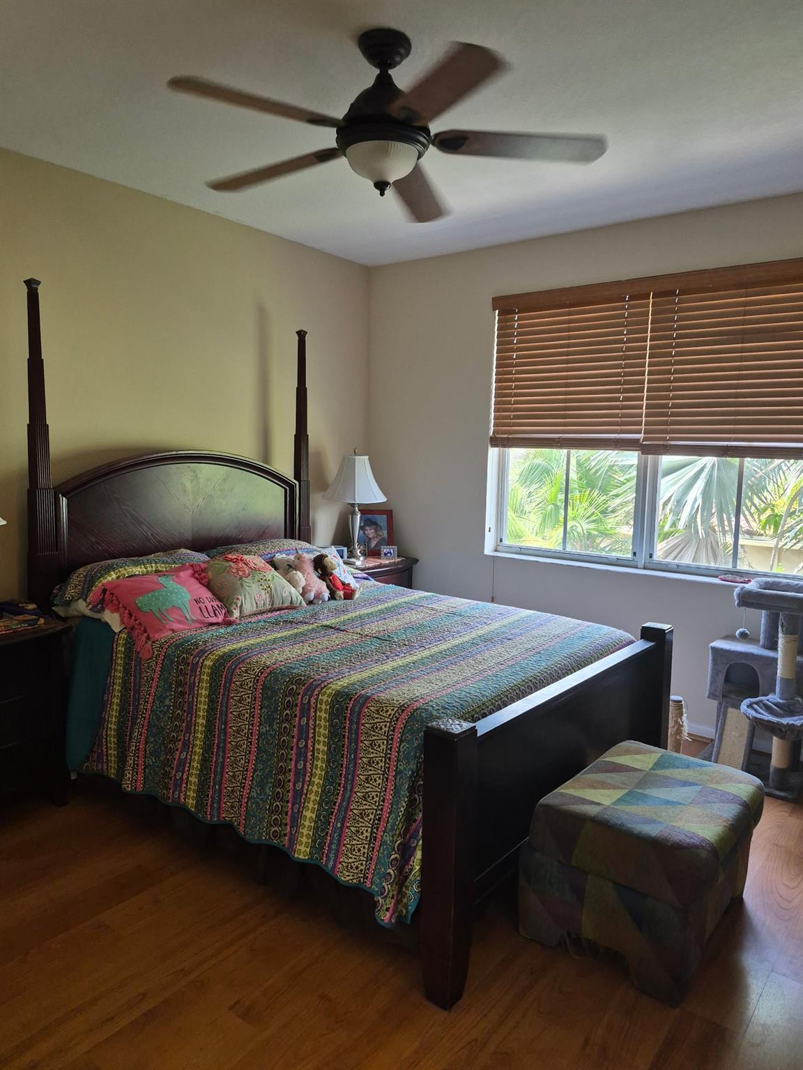 RIVERWALK - Residential
