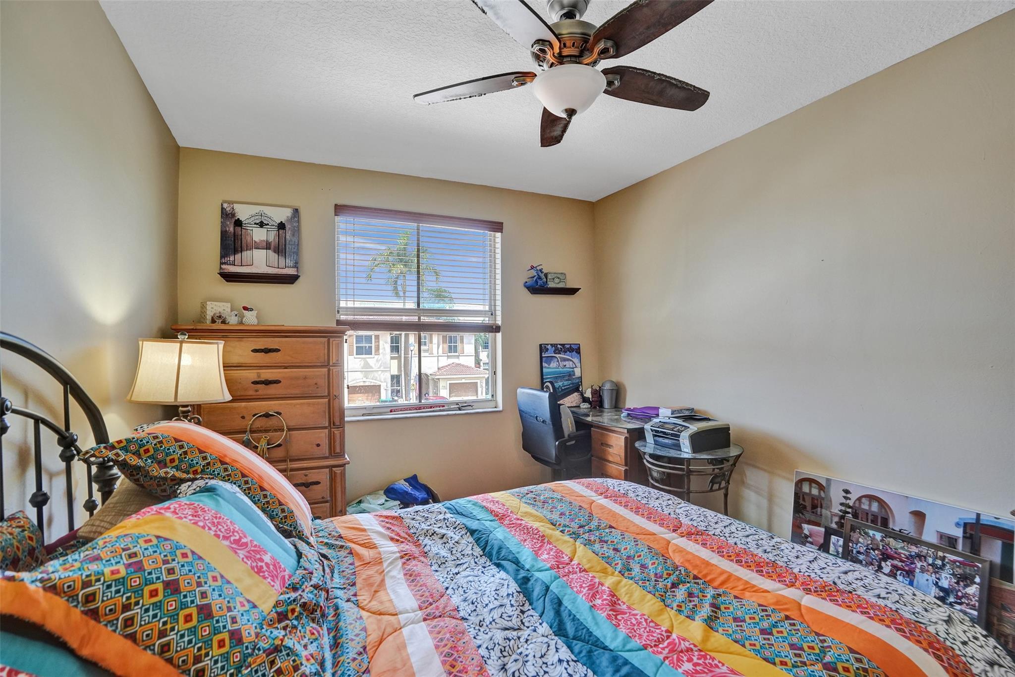 RIVERWALK - Residential