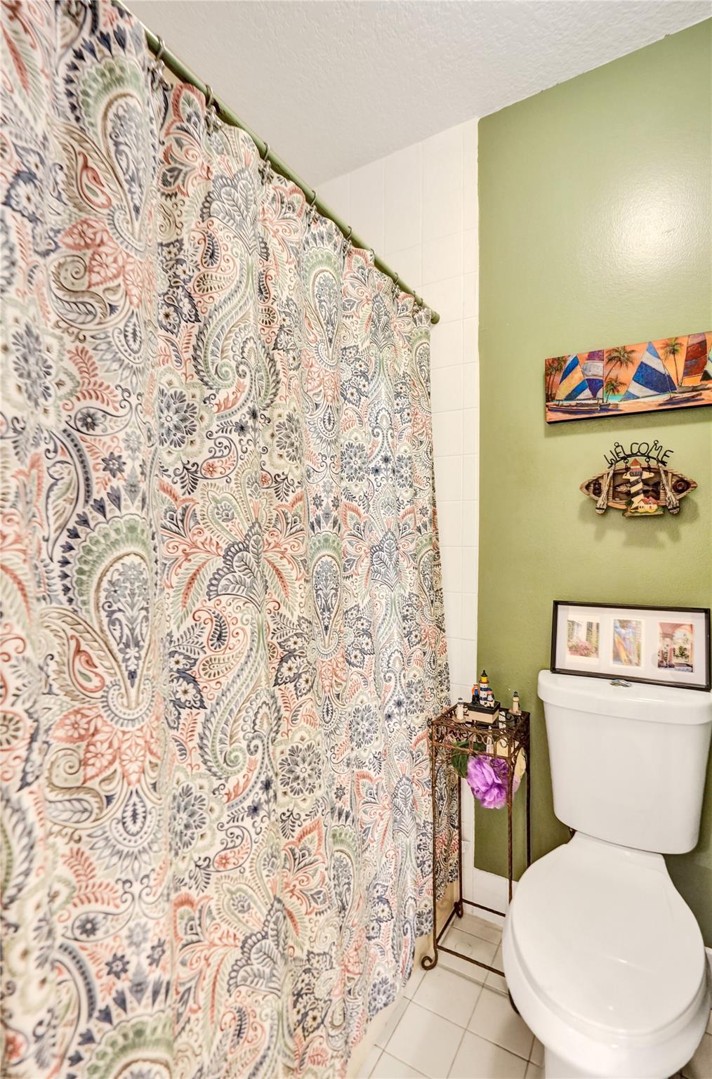 RIVERWALK - Residential