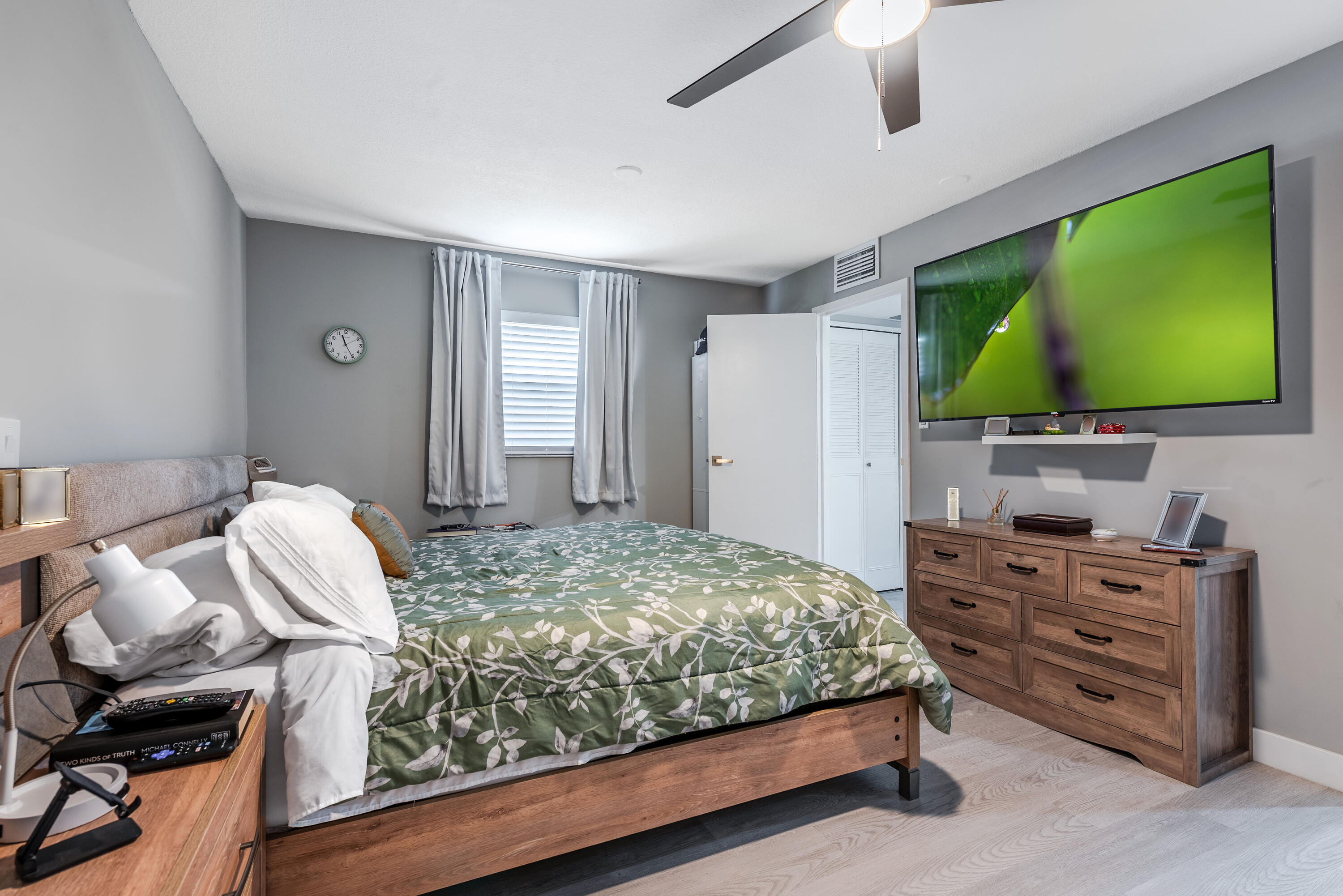 KINGS POINT SEVILLE CONDOS - Residential