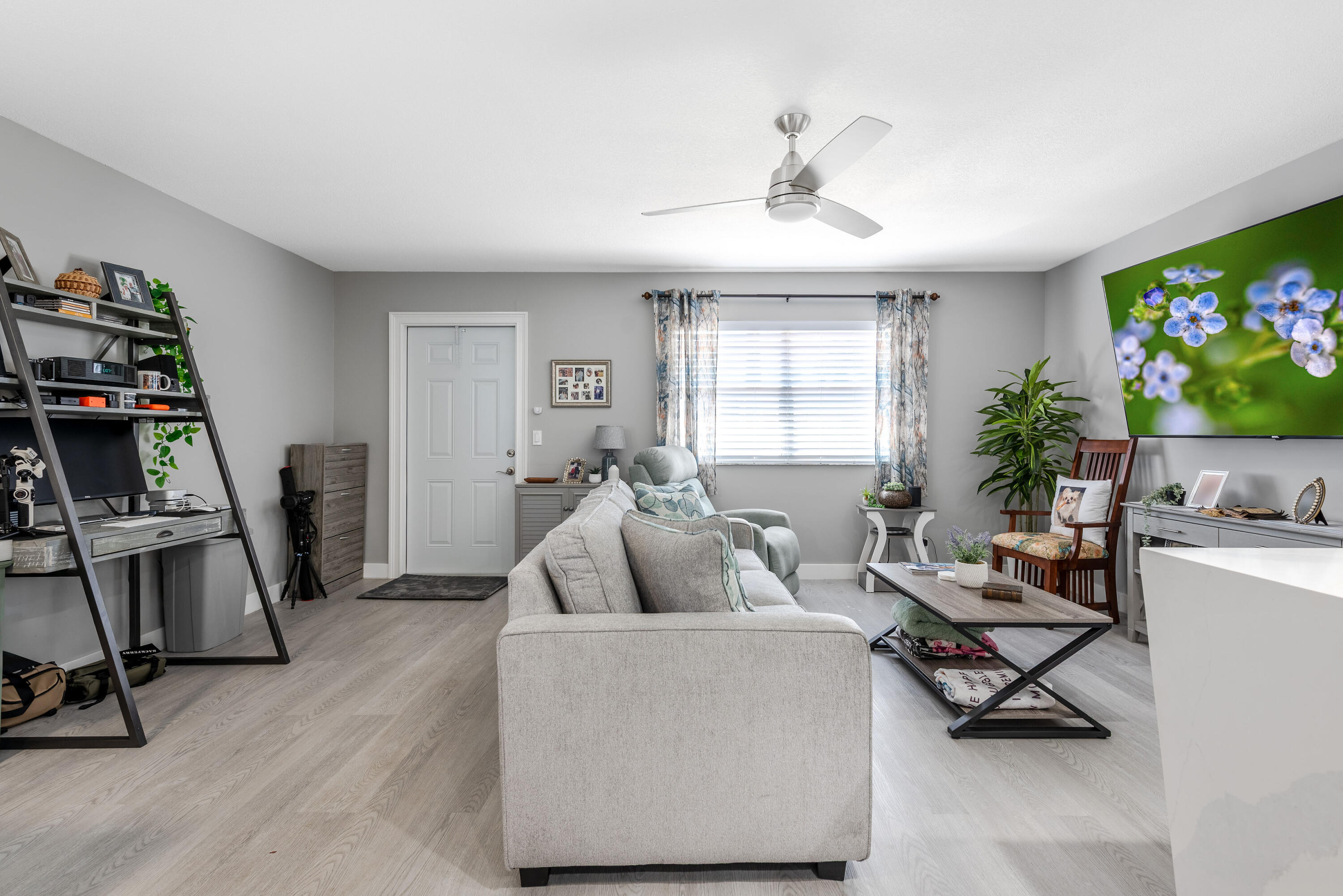 KINGS POINT SEVILLE CONDOS - Residential