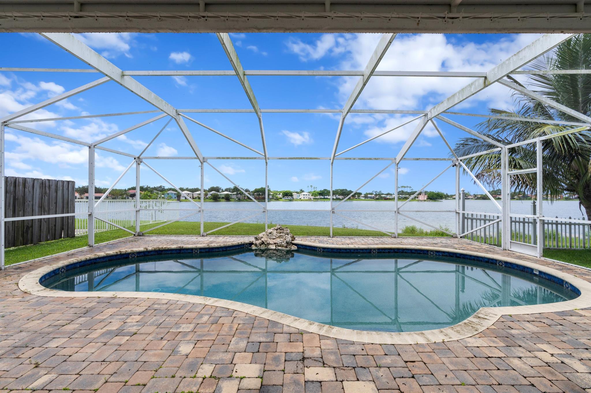 Coral Bay - Residential