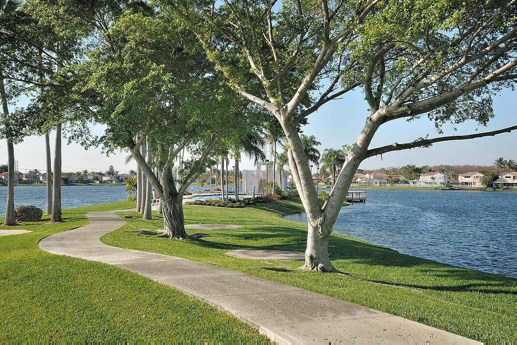 Coral Bay - Residential