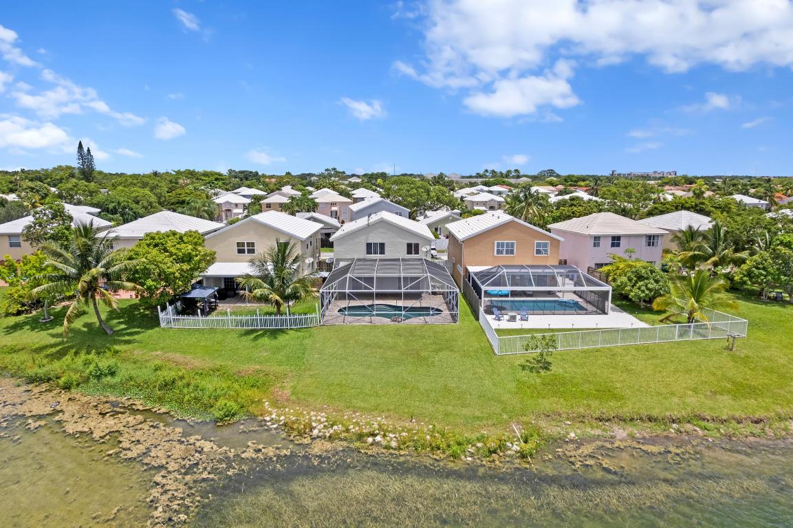 Coral Bay - Residential