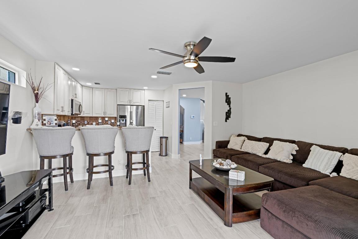 Coral Bay - Residential