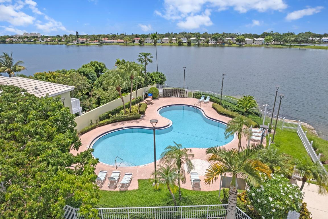 Coral Bay - Residential