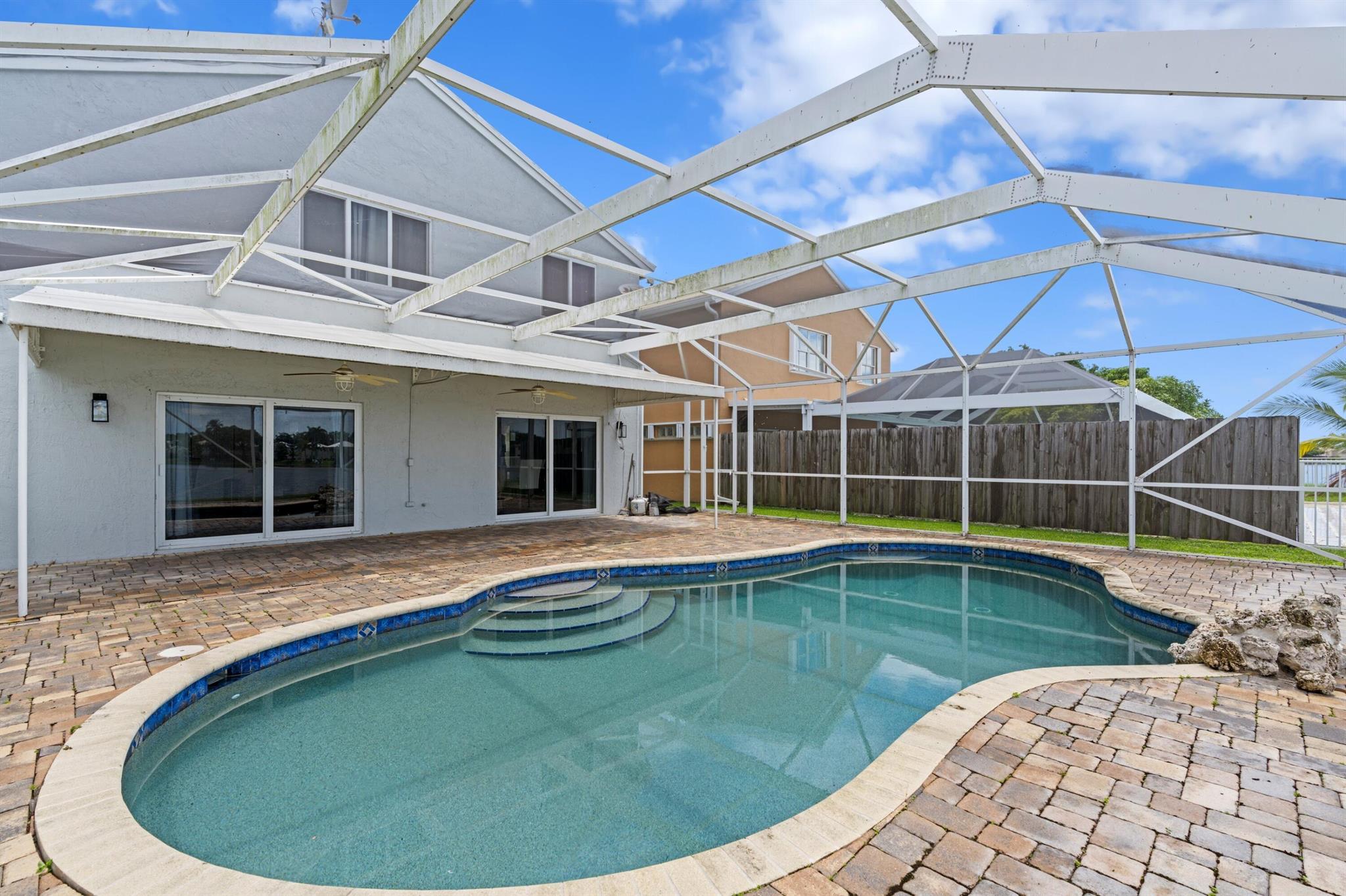 Coral Bay - Residential