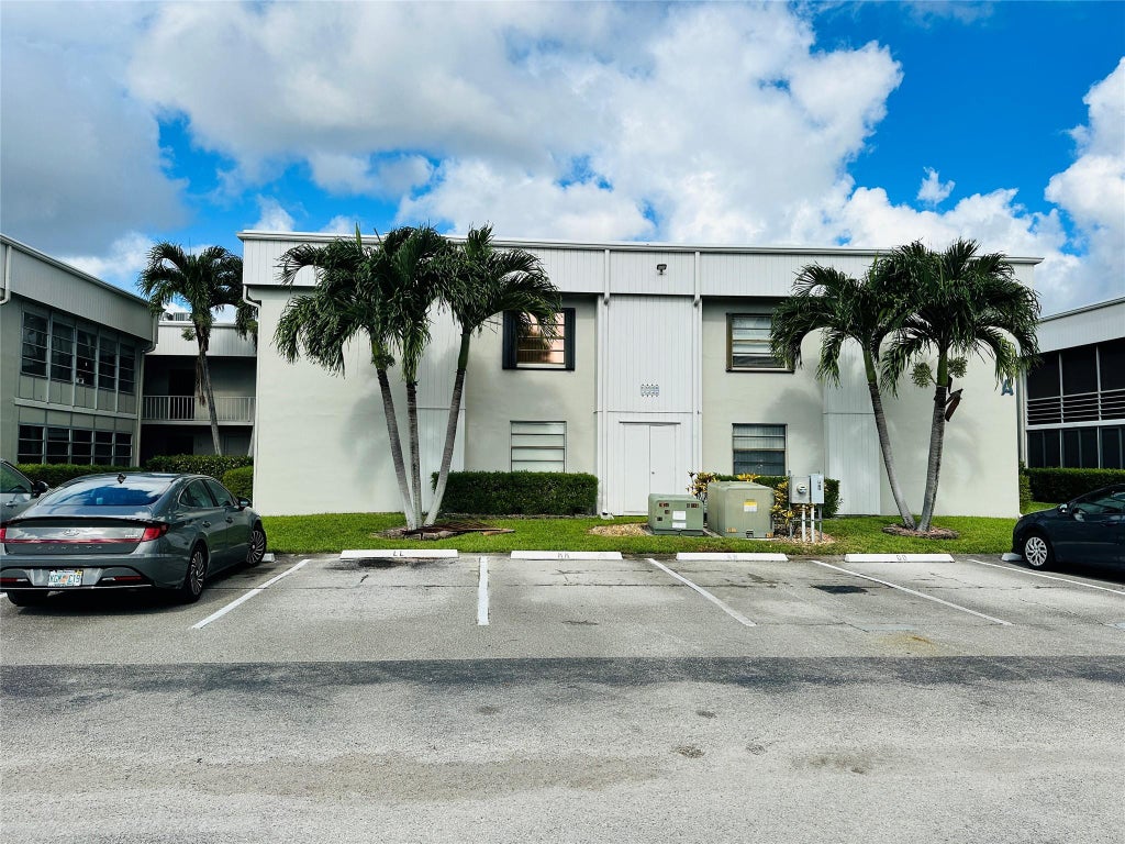 Photo of 17 Capri A #17, Delray Beach, FL 33484 (MLS # F10459147)