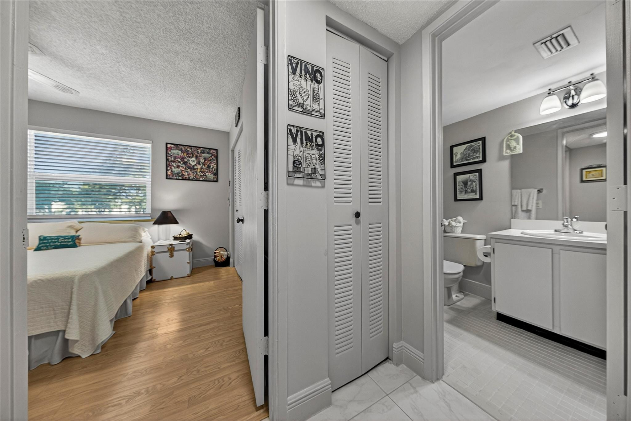 CYPRESS BEND CONDOMINIUM V - Residential