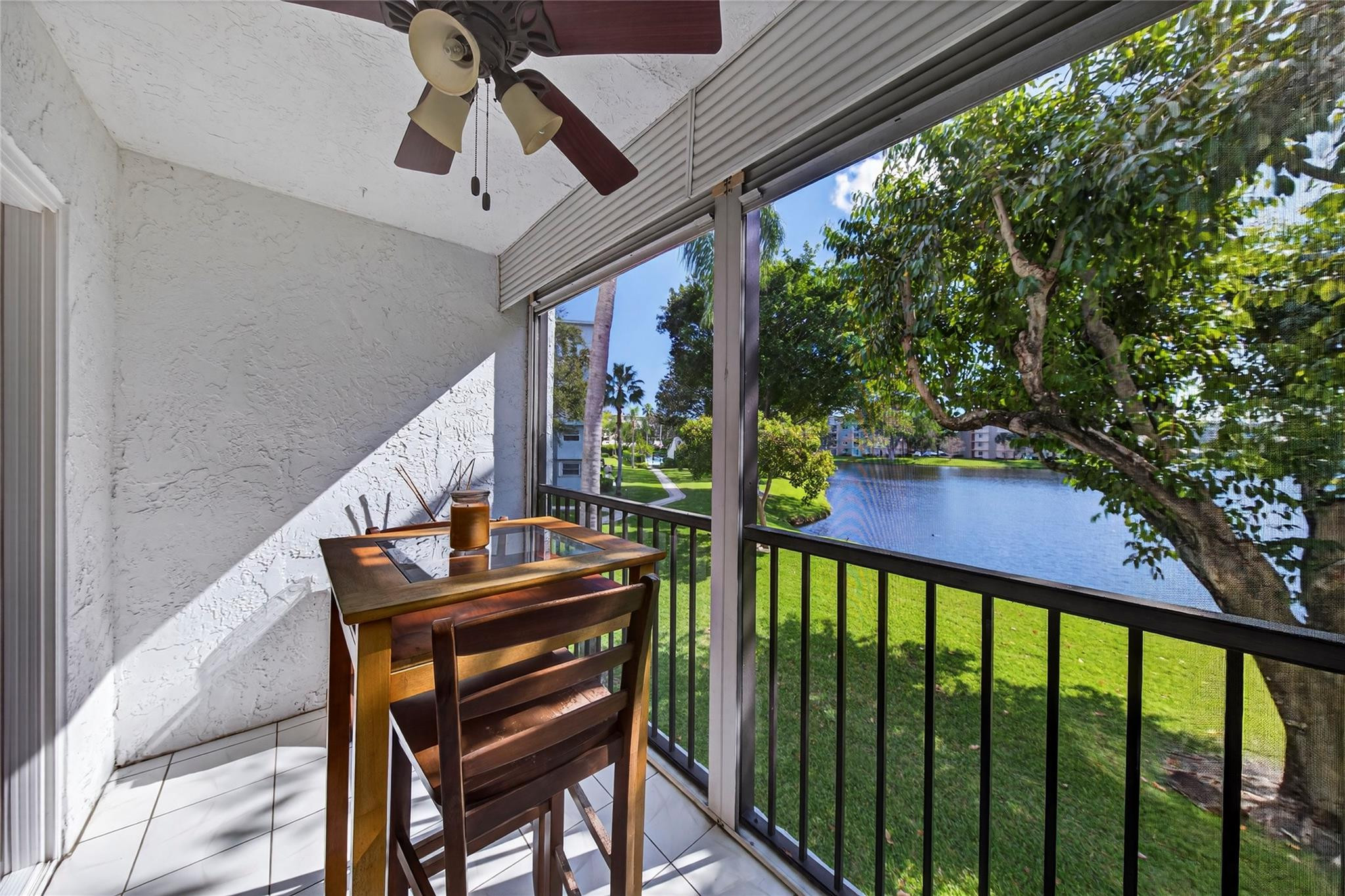 CYPRESS BEND CONDOMINIUM V - Residential