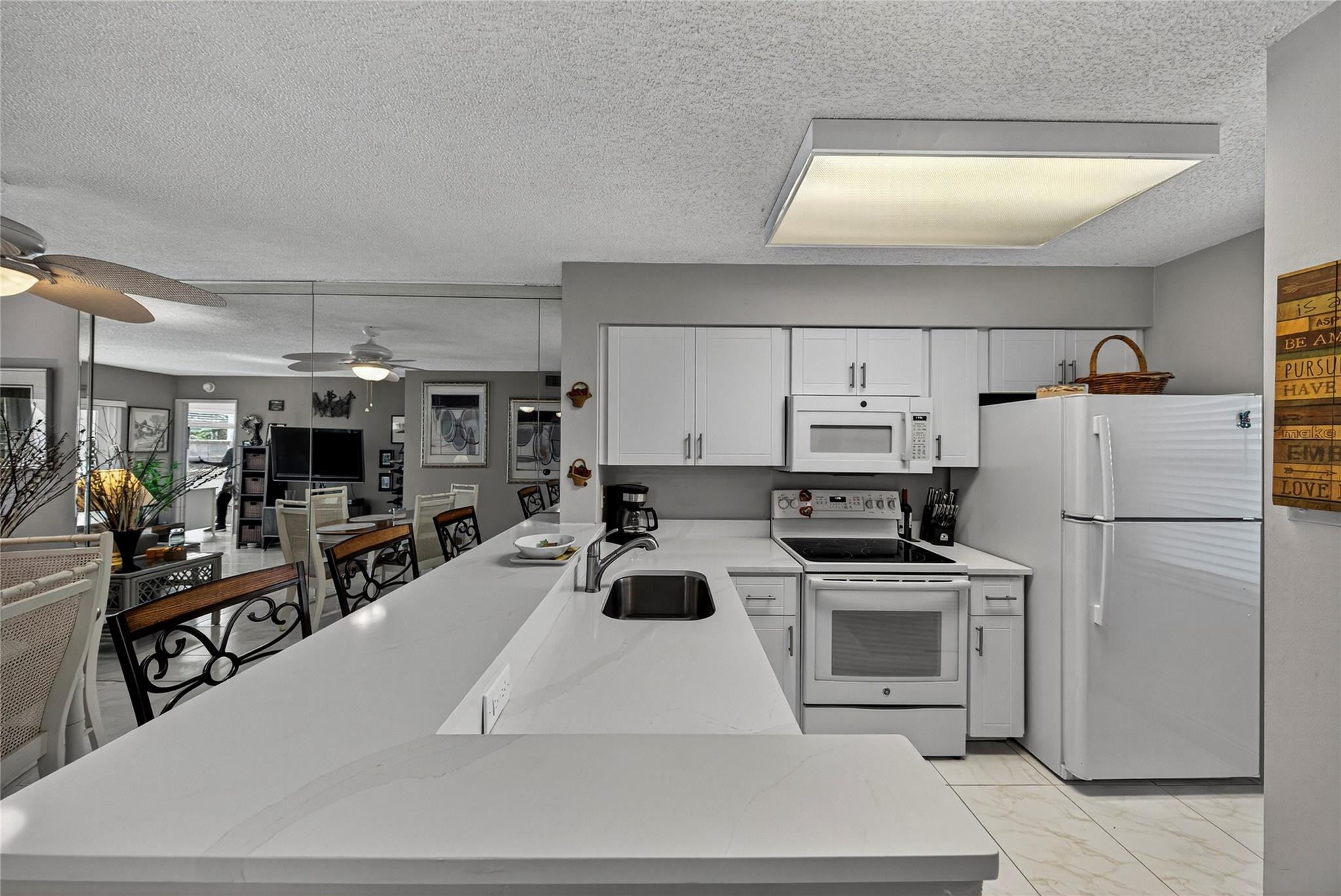 CYPRESS BEND CONDOMINIUM V - Residential
