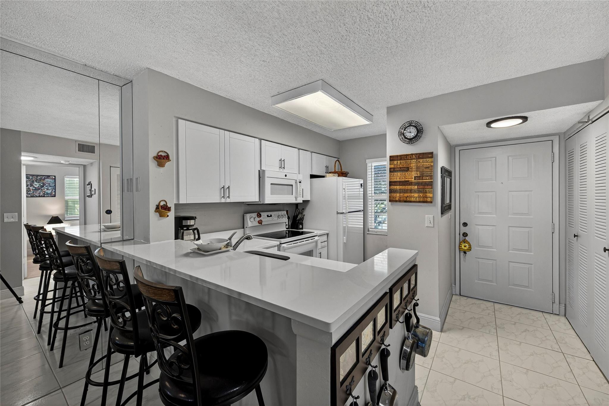 2222 N Cypress Bend Drive 201