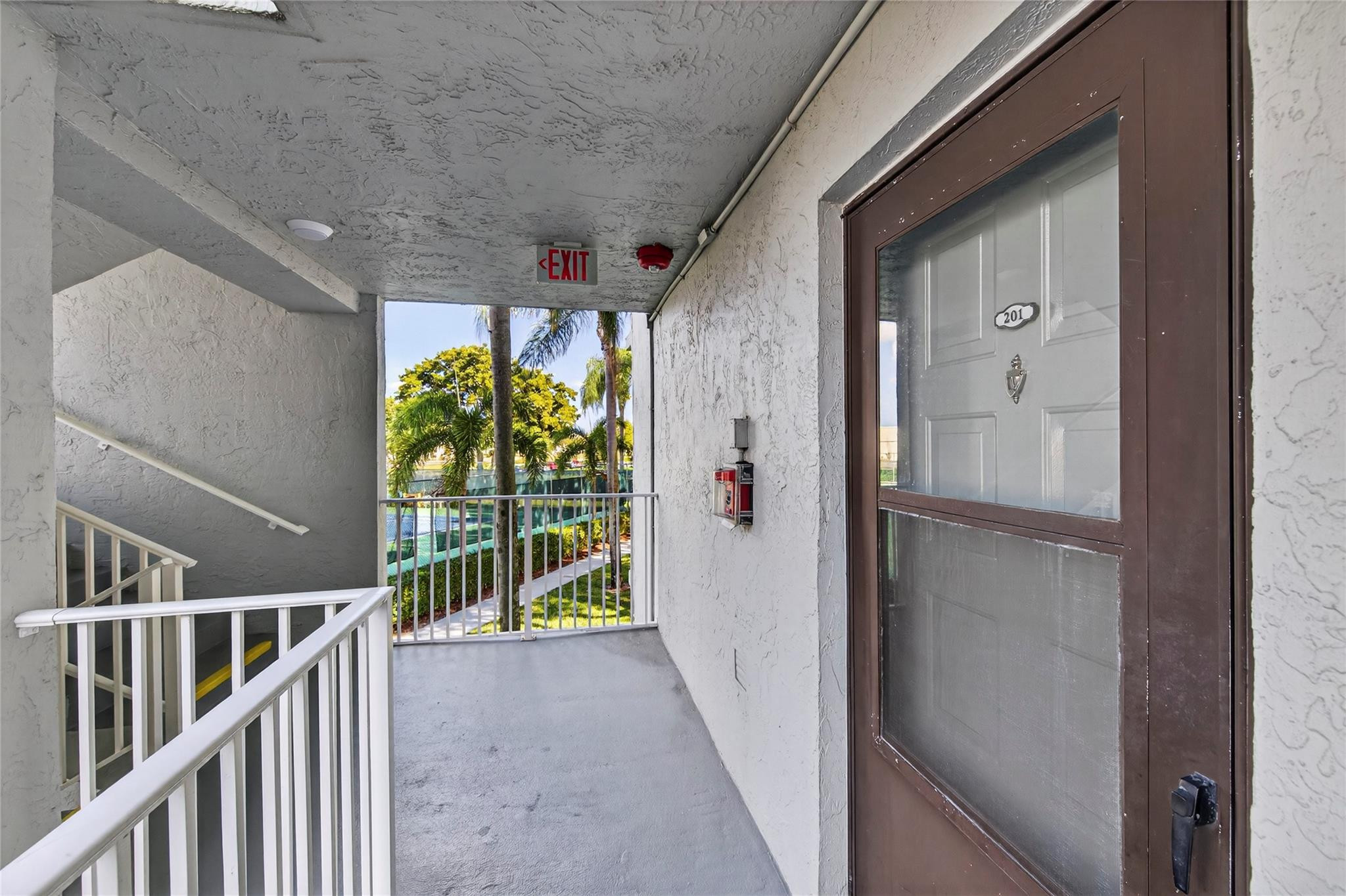 CYPRESS BEND CONDOMINIUM V - Residential