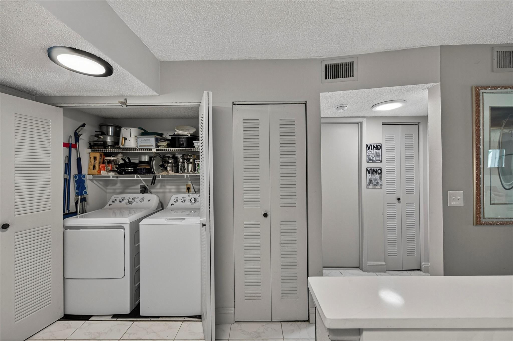 CYPRESS BEND CONDOMINIUM V - Residential