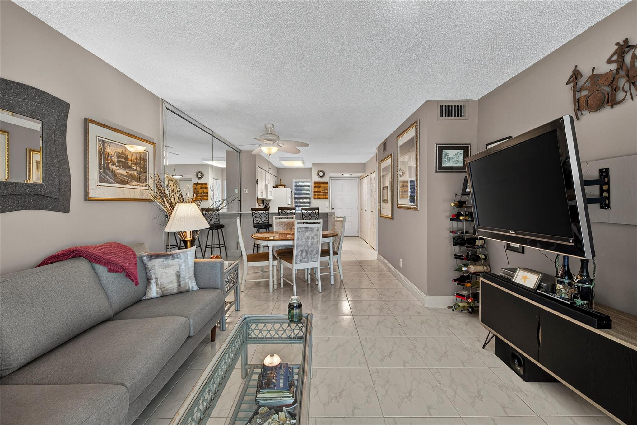 CYPRESS BEND CONDOMINIUM V - Residential